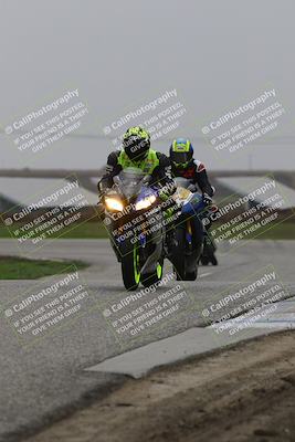 media/Nov-29-2025-TrackDaz (Sat) [[10ae2d9bce]]/C Group/Session 4 (Wheelie Bump)/